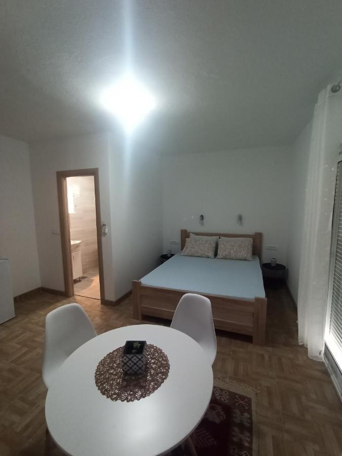 Apartment Lastva Holliday Budva