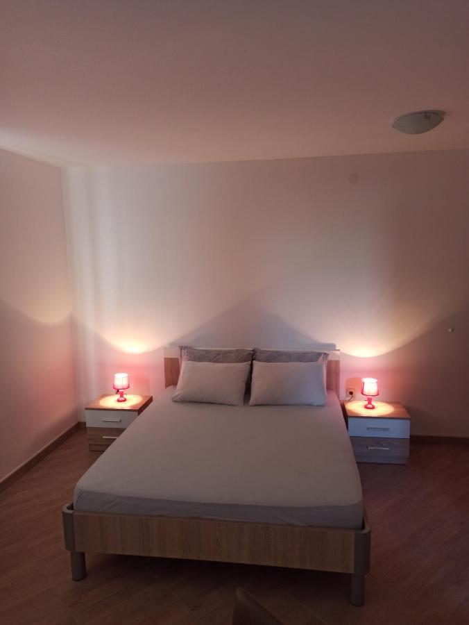 Apartment Lastva Holliday *